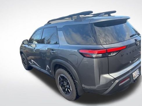 Used 2025 Nissan Pathfinder Rock Creek image 8