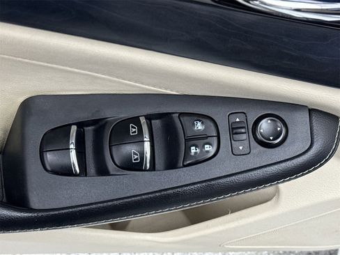 Used 2021 Nissan Maxima Platinum w/ Sport Mat Group image 18