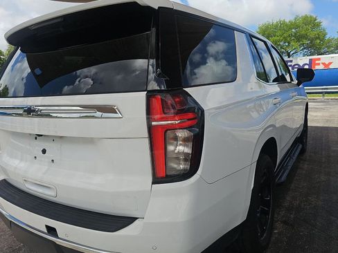 Used 2021 Chevrolet Tahoe 2WD w/ Remote Keyless Entry Package image 2