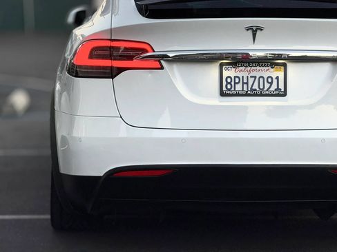 Used 2017 Tesla Model X 100D AWD/4WD image 9