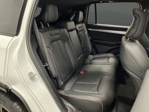 Used 2024 Jeep Wagoneer Launch Edition image 34