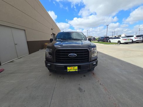 Used 2017 Ford F150 XLT w/ Equipment Group 302A Luxury image 6