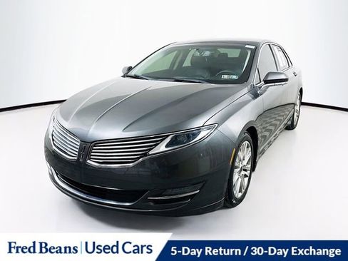Used 2016 Lincoln MKZ AWD image 3