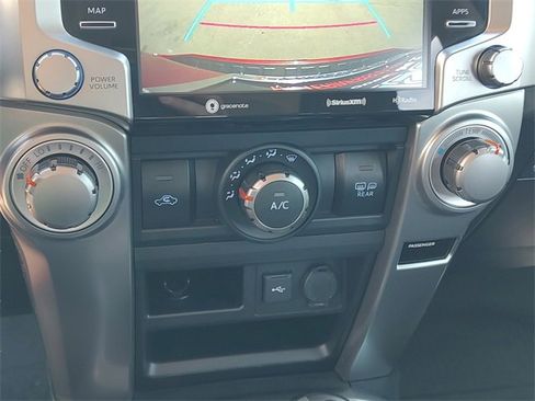 Used 2021 Toyota 4Runner SR5 Premium image 19