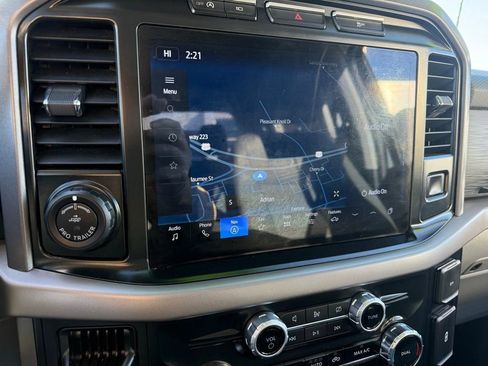 Used 2024 Ford F150 XLT image 25