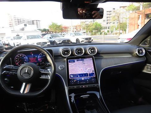 Certified 2025 Mercedes-Benz C 300 4MATIC Sedan image 14