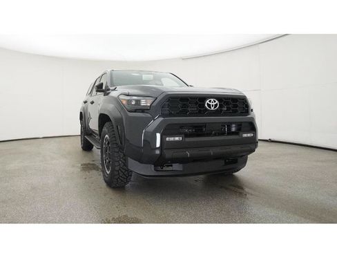 Used 2025 Toyota 4Runner TRD Off-Road AWD/4WD image 30