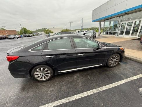 Used 2017 Hyundai Sonata Sport w/ Value Edition Package 02 FWD image 7