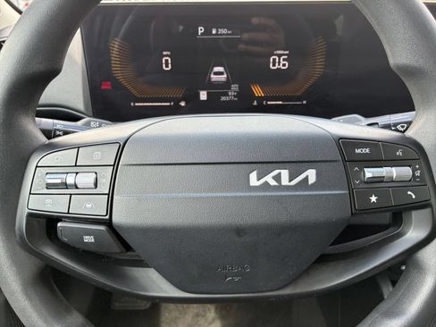 Used 2026 Kia K4 FWD image 22