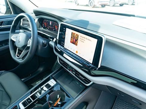New 2026 Volkswagen Atlas Peak Edition AWD/4WD image 44
