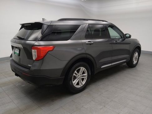 Used 2020 Ford Explorer XLT w/ Comfort Package image 10