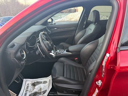 Used 2022 Alfa Romeo Stelvio Quadrifoglio w/ Active Assist Plus Package image 17