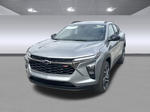 New 2026 Chevrolet Trax RS w/ Driver Confidence Package FWD image 7