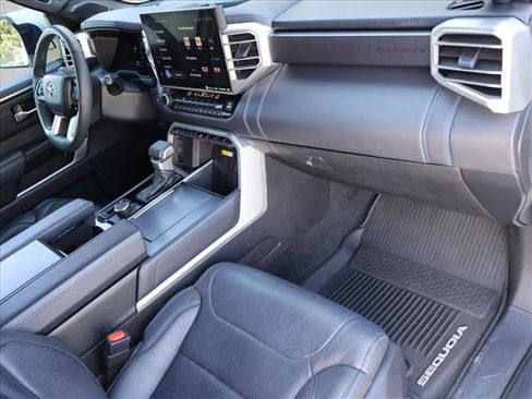 Used 2024 Toyota Sequoia Platinum AWD/4WD image 28