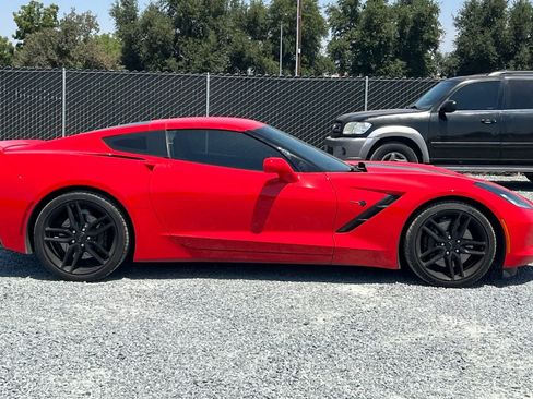 Used 2019 Chevrolet Corvette Stingray Coupe RWD image 7