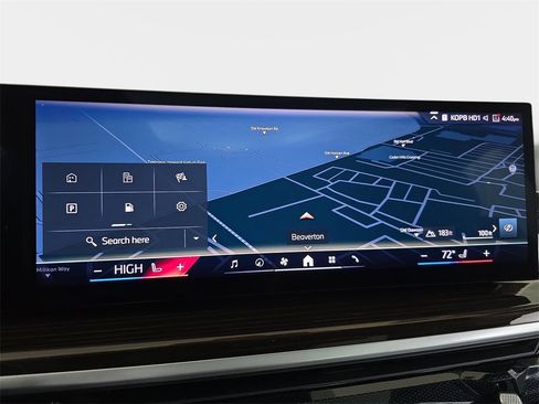 Used 2024 BMW X5 xDrive50e w/ Parking Assistance Package image 25