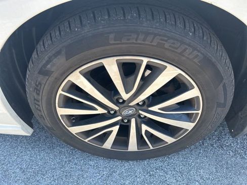 Used 2018 Subaru Legacy 2.5i Premium AWD/4WD image 11