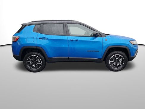 New 2026 Jeep Compass Trailhawk image 7