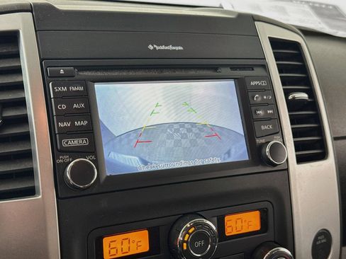 Used 2018 Nissan Frontier PRO-4X AWD/4WD image 16
