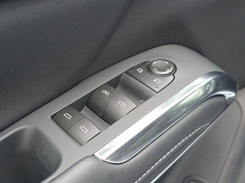 New 2026 Chevrolet Traverse LT AWD/4WD image 18