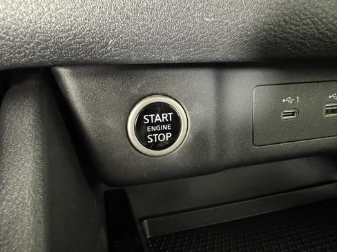 Used 2023 Nissan Rogue SV w/ SV Premium B Package AWD/4WD image 17