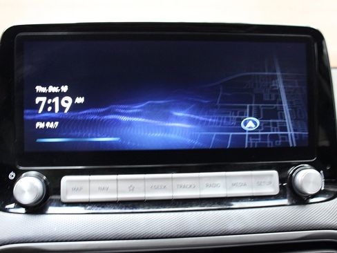 Used 2023 Hyundai Kona Limited w/ Cargo Package image 48