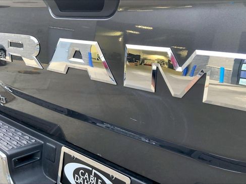 Used 2025 RAM 2500 Big Horn AWD/4WD image 8