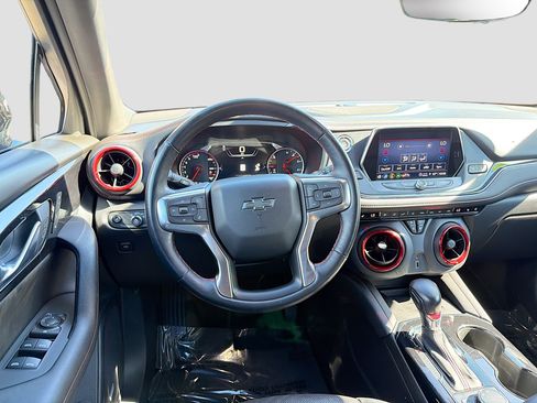 Used 2021 Chevrolet Blazer RS w/ Enhanced Convenience Package image 17