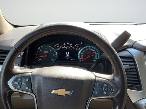 Used 2020 Chevrolet Tahoe Premier AWD/4WD image 14