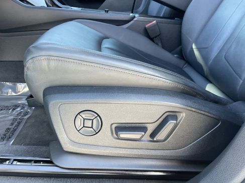 Used 2020 Audi Q3 2.0T Premium Plus w/ Premium Plus Package image 20