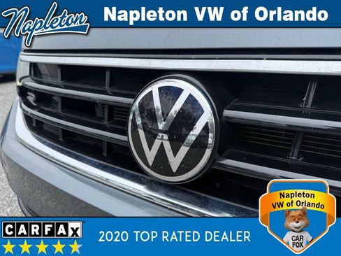 Used 2023 Volkswagen Tiguan SE R-Line image 8