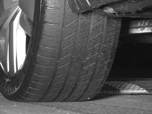 Used 2019 Volkswagen Atlas SE w/ Panoramic Sunroof Package image 9