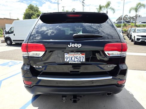 Used 2018 Jeep Grand Cherokee Limited w/ Luxury Group II AWD/4WD image 4
