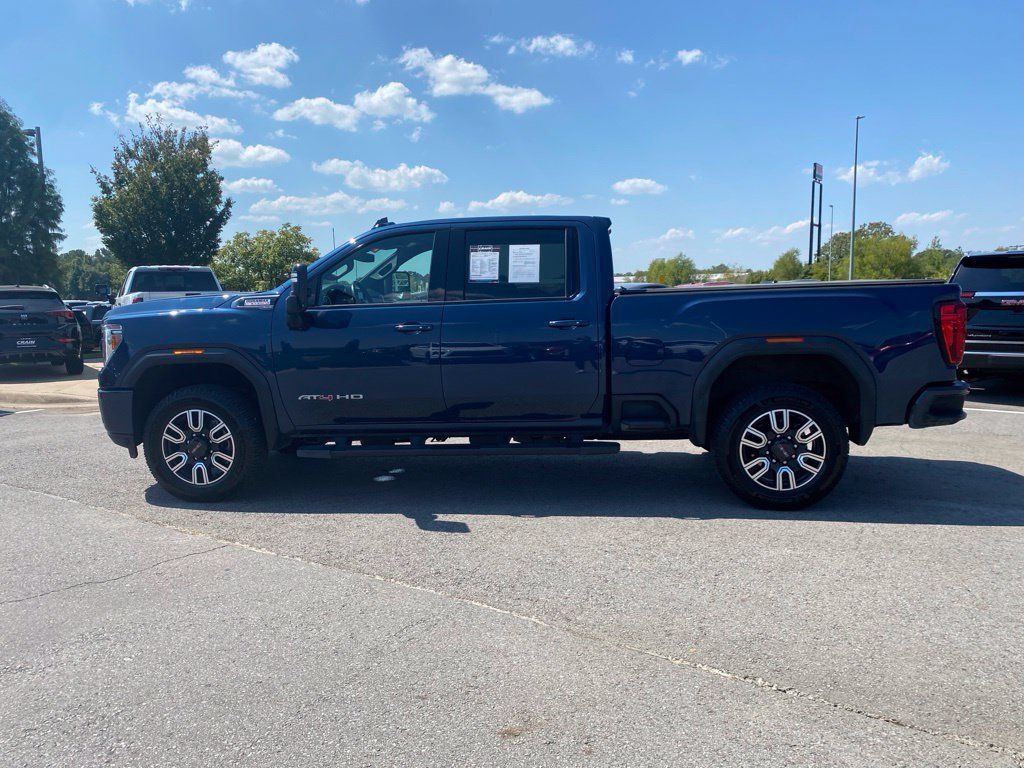 Used 2022 GMC Sierra 2500 AT4 w/ AT4 Preferred Package AWD/4WD image 12