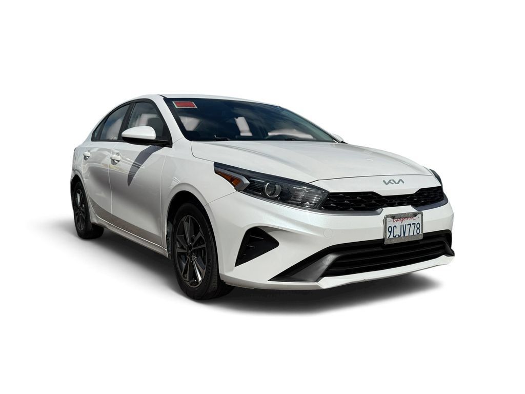 Used 2023 Kia Forte LXS FWD image 15