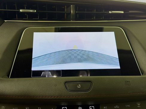 Used 2020 Cadillac XT4 Sport AWD/4WD image 18