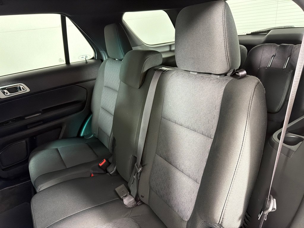 Used 2014 Ford Explorer XLT AWD/4WD image 16