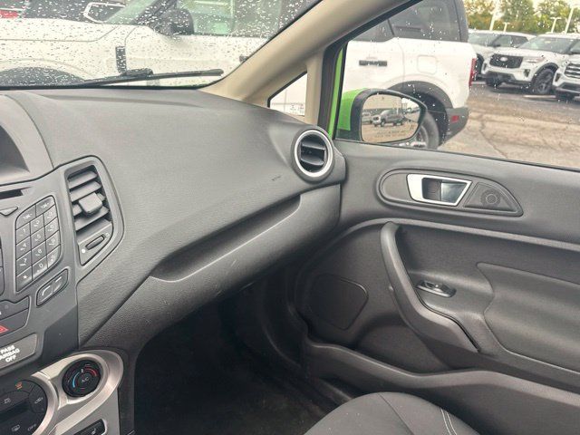 Used 2014 Ford Fiesta SE FWD image 21