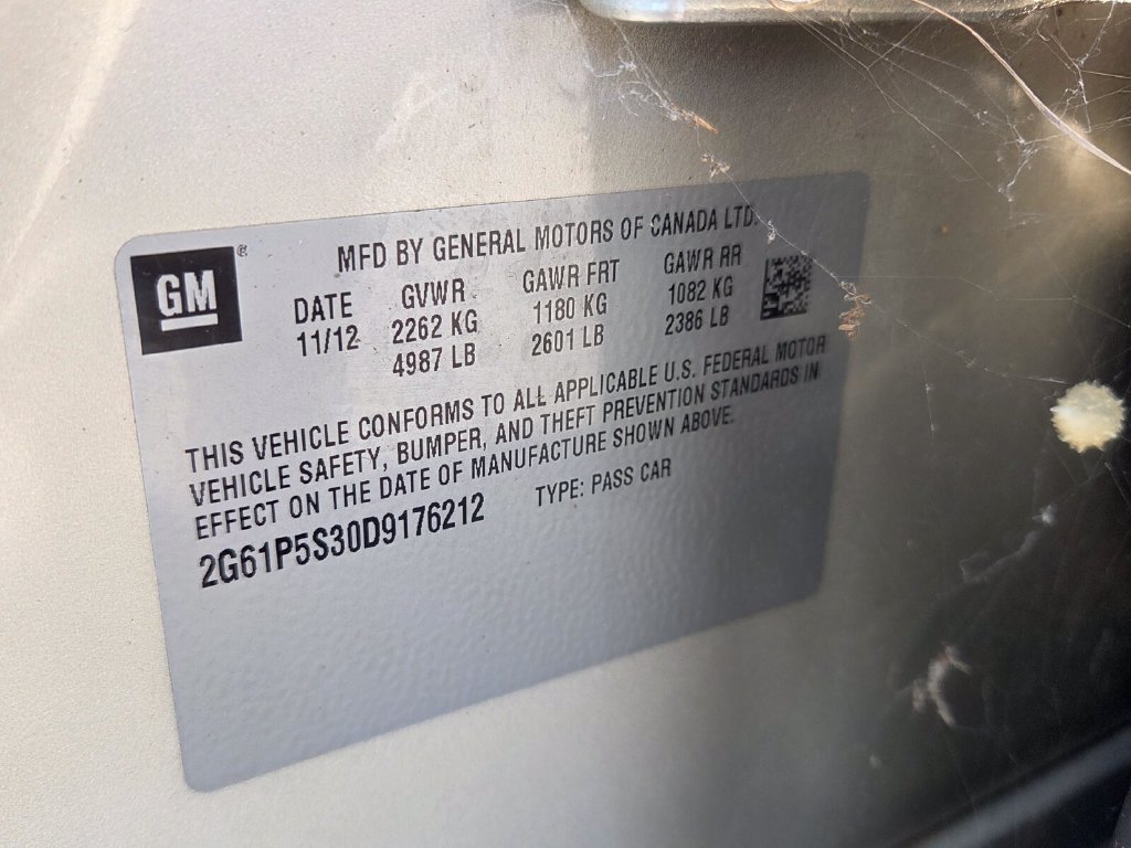 Used 2013 Cadillac XTS Luxury FWD image 18