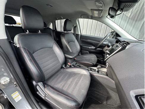 Used 2024 Mitsubishi Outlander Sport AWD image 4