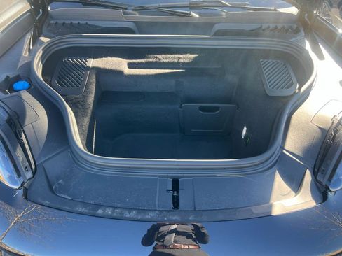 Certified 2024 Porsche Macan 4 Electric image 15