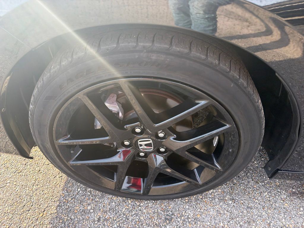 Used 2024 Honda Civic Sport image 9