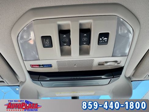 Used 2022 Subaru Ascent Limited w/ Technology Package AWD/4WD image 25