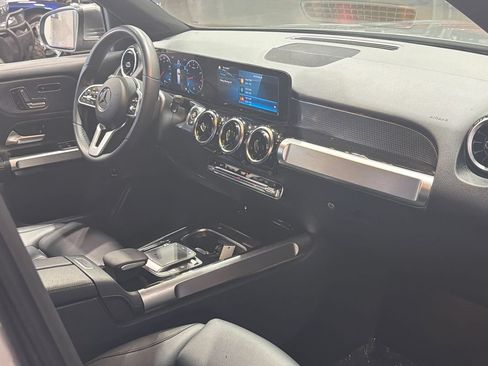 Used 2022 Mercedes-Benz GLB 250 4MATIC image 78