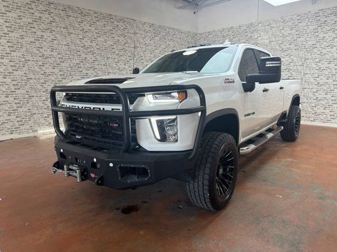 Used 2023 Chevrolet Silverado 2500 LTZ w/ LTZ Plus Package AWD/4WD image 3