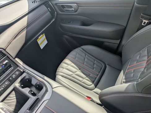 New 2026 Nissan Armada PRO-4X AWD/4WD image 21