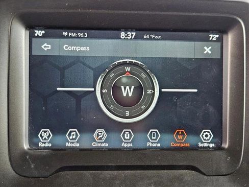 Used 2021 Jeep Renegade Sport image 13