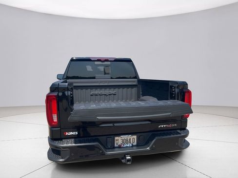 Used 2023 GMC Sierra 1500 AT4X image 47