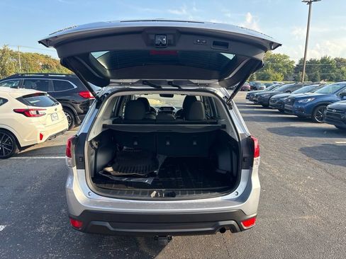 Certified 2023 Subaru Forester Premium AWD/4WD image 8