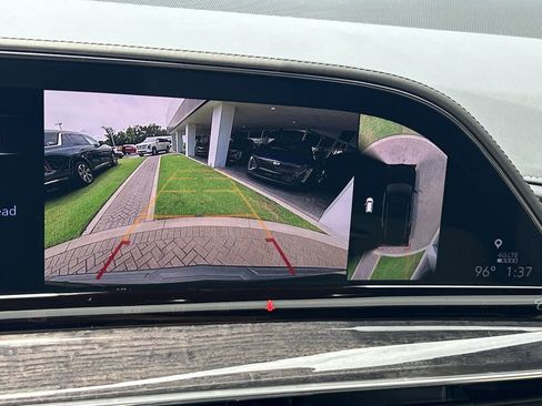 Certified 2021 Cadillac Escalade Premium Luxury image 23